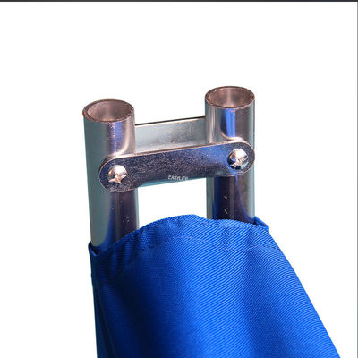 Dua Kali Lipat Aluminium Alloy Lampu Medical Stretchers Korosi tahan Multi Warna Mudah dioperasikan