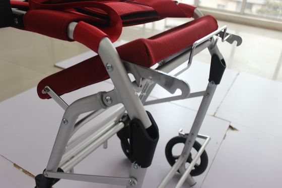 Aluminium Alloy 120kg Lipat Kursi Roda Listrik Bermotor Lipat Ringan GB2626