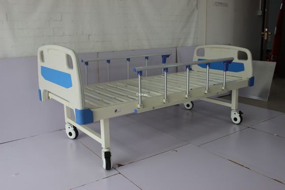 220CM 250kg Tempat Tidur Rumah Sakit Manual Paduan Aluminium Dengan Kasur Semi Fowler Bed