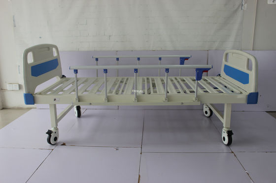 220CM 250kg Tempat Tidur Rumah Sakit Manual Paduan Aluminium Dengan Kasur Semi Fowler Bed